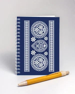 Notes s ľudovým motívom z Piešťan